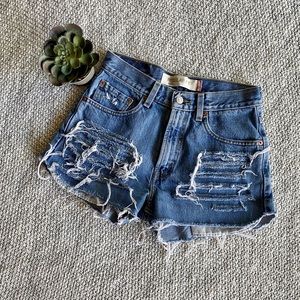 Levi 505 VINTAGE Distressed Shorts